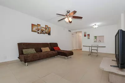 1000 NE 12th Avenue #104, Hallandale Beach, FL 33009 - Photo 4