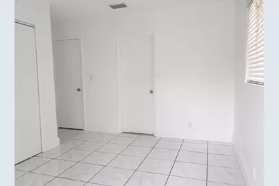 141 NW 4th Avenue #3, Dania Beach, FL 33004 - Photo 4