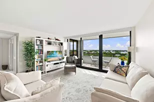 3589 S Ocean Blvd, South Palm Beach, FL 33480 - Photo 4