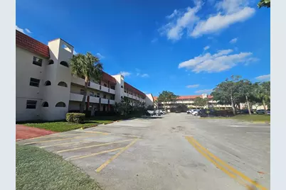 3051 Sunrise Lakes Drive E #203, Sunrise, FL 33322 - Photo 1