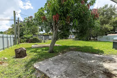 16025 NW 20th Avenue, Miami Gardens, FL 33054 - Photo 40