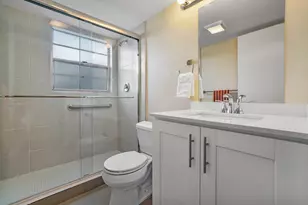 224 Fanshaw F, Boca Raton, FL 33434 - Photo 10