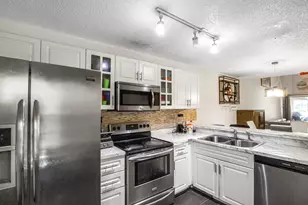 1905 Maplewood Dr, Greenacres, FL 33415 - Photo 8