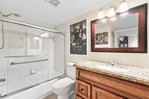 2541 N Nob Hill Rd, Sunrise, FL 33322 - Photo 34