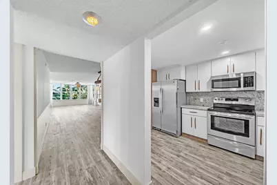 3051 NE 48th Street #301, Fort Lauderdale, FL 33308 - Photo 2