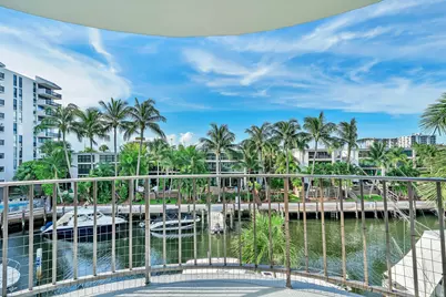 3051 NE 48th Street #301, Fort Lauderdale, FL 33308 - Photo 10