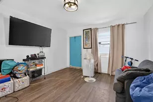 303 S Delaware Blvd, Jupiter, FL 33458 - Photo 8