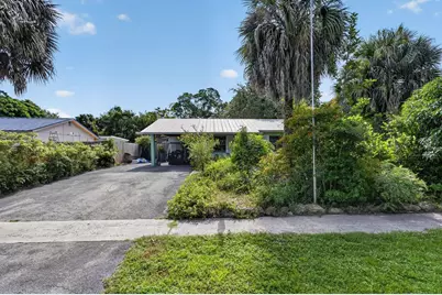 303 S Delaware Boulevard, Jupiter, FL 33458 - Photo 2
