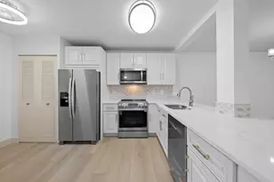 370 NW 76th Ave, Margate, FL 33063 - Photo 1