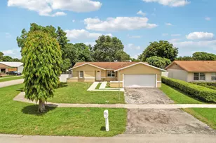 9235 Saddlecreek Dr, Boca Raton, FL 33496 - Photo 1