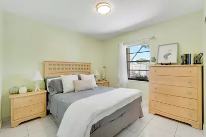 9235 Saddlecreek Drive, Boca Raton, FL 33496 - Photo 8