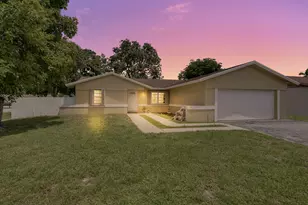 9235 Saddlecreek Dr, Boca Raton, FL 33496 - Photo 16