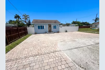 3718 Coconut Road #A, Palm Springs, FL 33461 - Photo 1