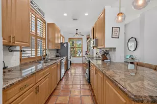 218 Hampton Ct, Jupiter, FL 33458 - Photo 14