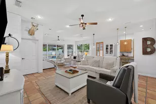 218 Hampton Ct, Jupiter, FL 33458 - Photo 10