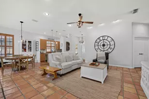 218 Hampton Ct, Jupiter, FL 33458 - Photo 8