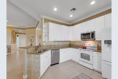 3153 Ashford Square, Vero Beach, FL 32966 - Photo 10