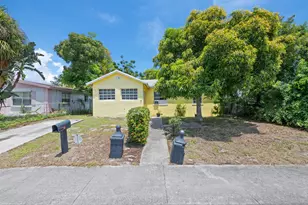 616 W 5th St, Riviera Beach, FL 33404 - Photo 2