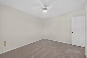 3007 Bent Pine Dr, Fort Pierce, FL 34951 - Photo 20