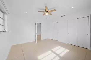 27 SE 6th St, Dania Beach, FL 33004 - Photo 12