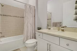 540 SE Villandry Way, Port Saint Lucie, FL 34984 - Photo 16