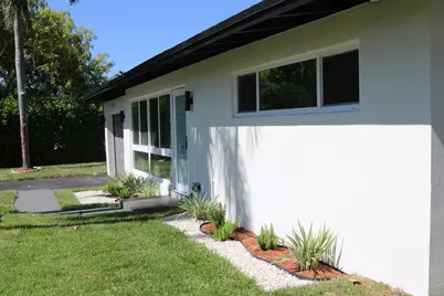 2490 Andros Lane, Fort Lauderdale, FL 33312 - Photo 2
