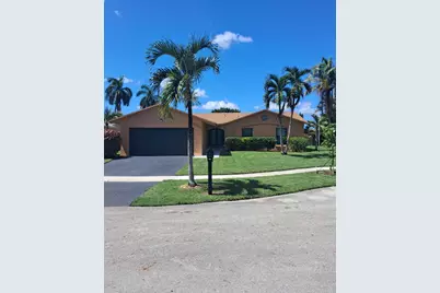 9321 NW 43rd Manor S, Sunrise, FL 33351 - Photo 1