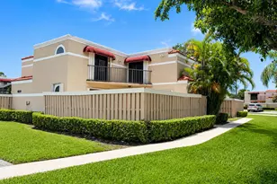 3725 Village Dr, Delray Beach, FL 33445 - Photo 2