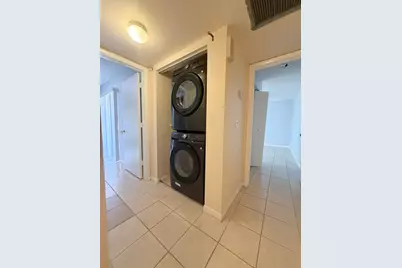 3725 Village Drive #D, Delray Beach, FL 33445 - Photo 8