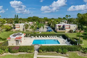 3725 Village Dr, Delray Beach, FL 33445 - Photo 18