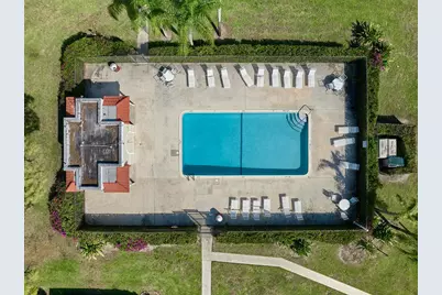 3725 Village Drive #D, Delray Beach, FL 33445 - Photo 14