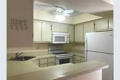 3725 Village Drive #D, Delray Beach, FL 33445 - Photo 6