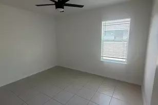3250 SW Cohutta St, Port Saint Lucie, FL 34953 - Photo 10