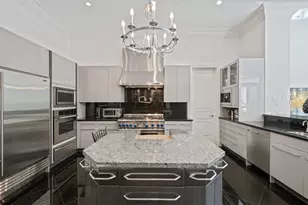 7172 Valencia Dr, Boca Raton, FL 33433 - Photo 16