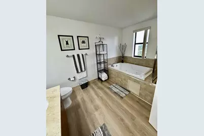 888 S Douglas Road #1015, Coral Gables, FL 33134 - Photo 14