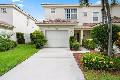 9037 Tremezzo Lane, Boynton Beach, FL 33472 - Photo 2