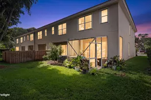 9037 Tremezzo Ln, Boynton Beach, FL 33472 - Photo 32