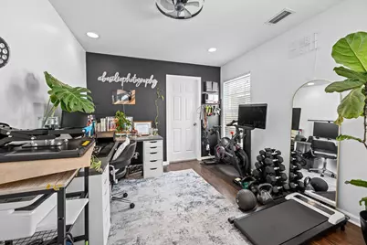 9037 Tremezzo Lane, Boynton Beach, FL 33472 - Photo 18