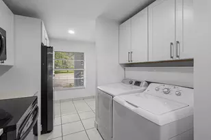 2830 SW 13th St, Delray Beach, FL 33445 - Photo 8