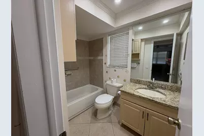 2650 W Golf Boulevard #165, Pompano Beach, FL 33064 - Photo 8