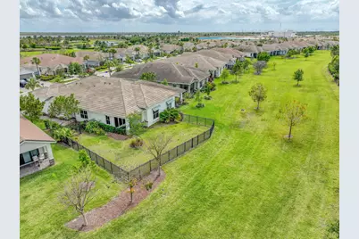 19515 Weathervane Way, The Acreage, FL 33470 - Photo 6