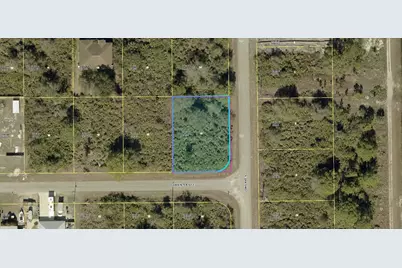 873 Carpenter Street E, Lehigh Acres, FL 33974 - Photo 2