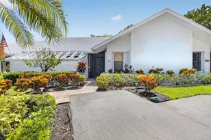 10884 Lake Front Pl, Boca Raton, FL 33498 - Photo 60