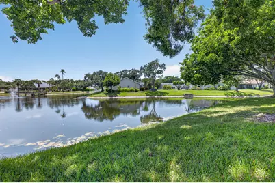 10884 Lake Front Place, Boca Raton, FL 33498 - Photo 48