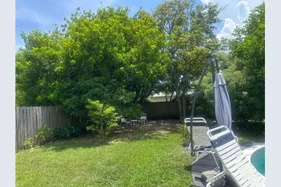 1320 NW 19th Street, Fort Lauderdale, FL 33311 - Photo 24