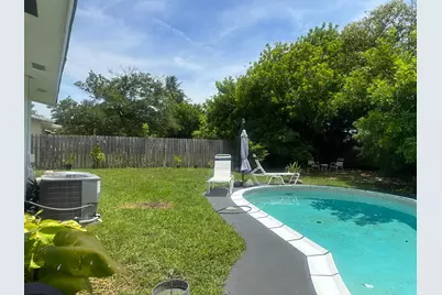 1320 NW 19th Street, Fort Lauderdale, FL 33311 - Photo 28