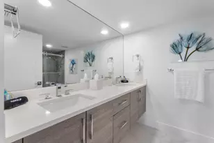 5280 N Ocean Dr, Singer Island, FL 33404 - Photo 28