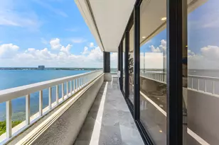 5280 N Ocean Dr, Singer Island, FL 33404 - Photo 8