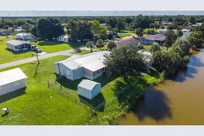 1221 Chobee Street, Okeechobee, FL 34974 - Photo 6
