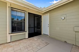 1431 SE Berwick Ct, Port Saint Lucie, FL 34952 - Photo 24